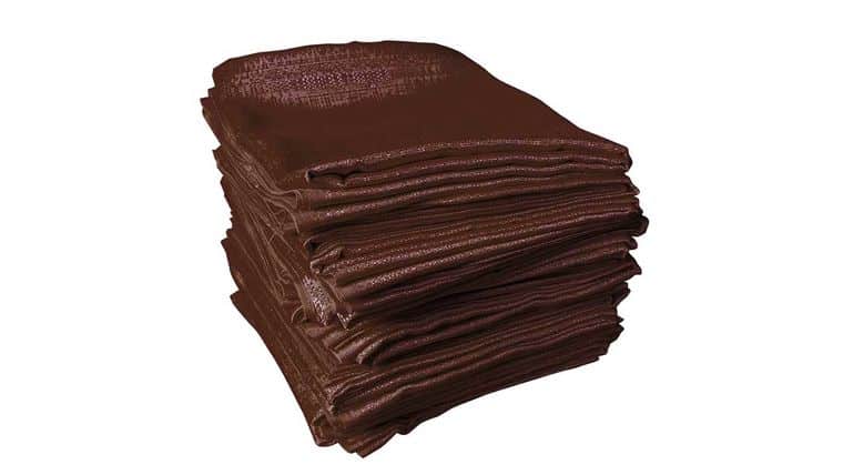8′ Burgundy Banjo Drape | Rental 8′ Burgundy Banjo Drape | Rental