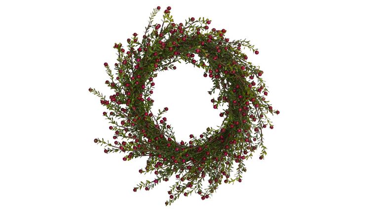 20” Boxwood and Berries Artificial Wreath | Rental
