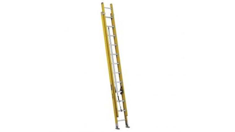 Ladder Green Fiberglass Extension Ladder - 24' | Rental