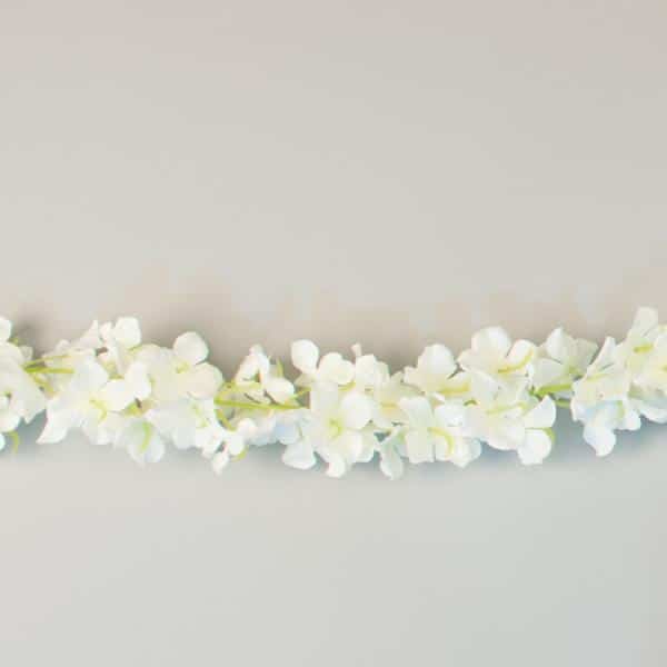 Decostar™ Artificial Flower Garland 80″ White | Rental Decostar™ Artificial Flower Garland 80″ White | Rental