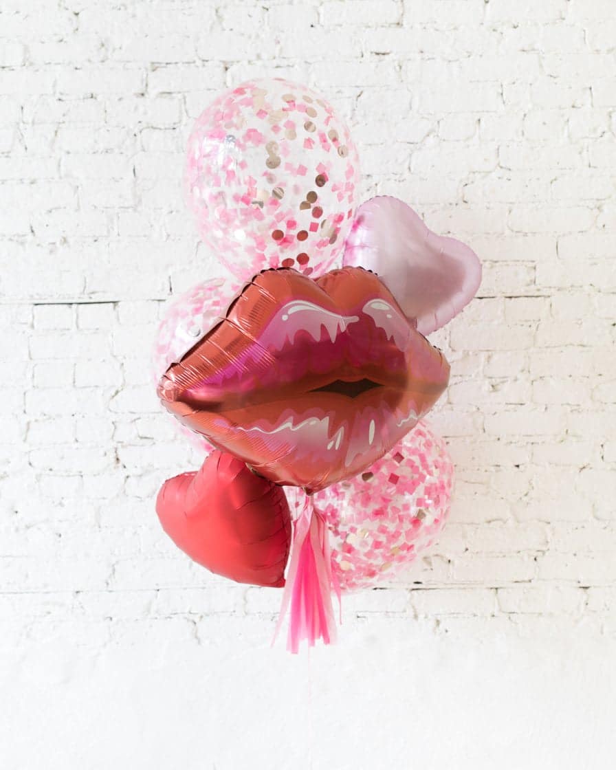 GIFT-Big Kiss Bouquet | Rental